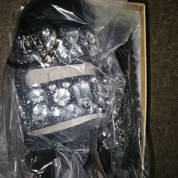 Michael Kors Stark Slides size 7.5 - Picture 3 of 6